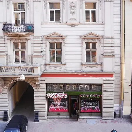 Appartement On Svobody Avenue