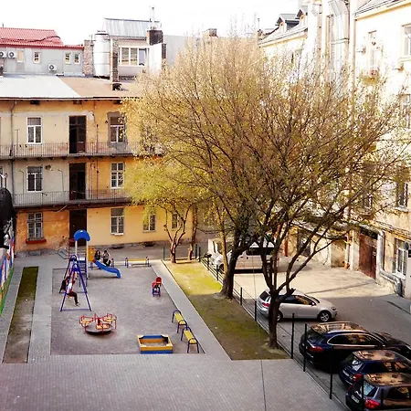 On Svobody Avenue Appartement