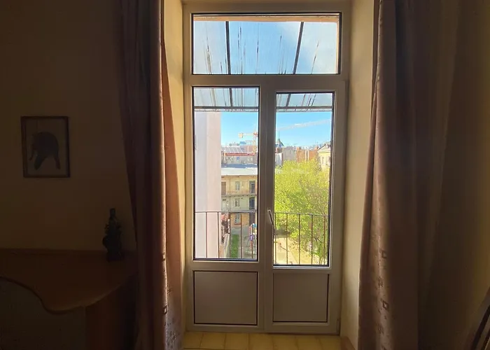 On Svobody Avenue Apartment *