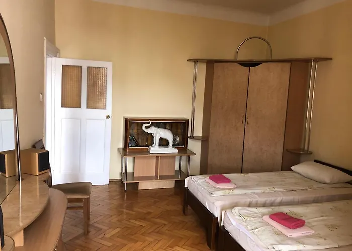 Apartment On Svobody Avenue