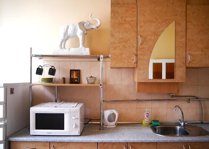 On Svobody Avenue Apartment