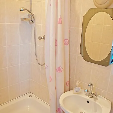 On Svobody Avenue Apartman
